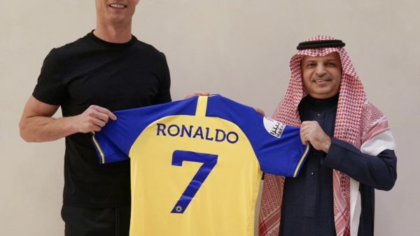 Cristiano Ronaldo Joins Saudi Arabian Club Al-Nassr